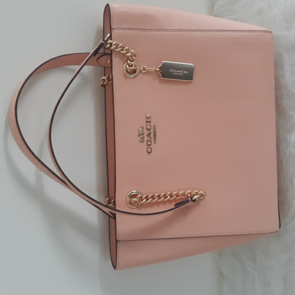 Coach Cammie Chain Tote. NWT'S - Picture 8 of 8